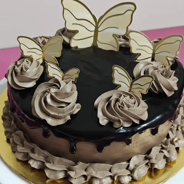 Special occasion cake with local delivery Borivali